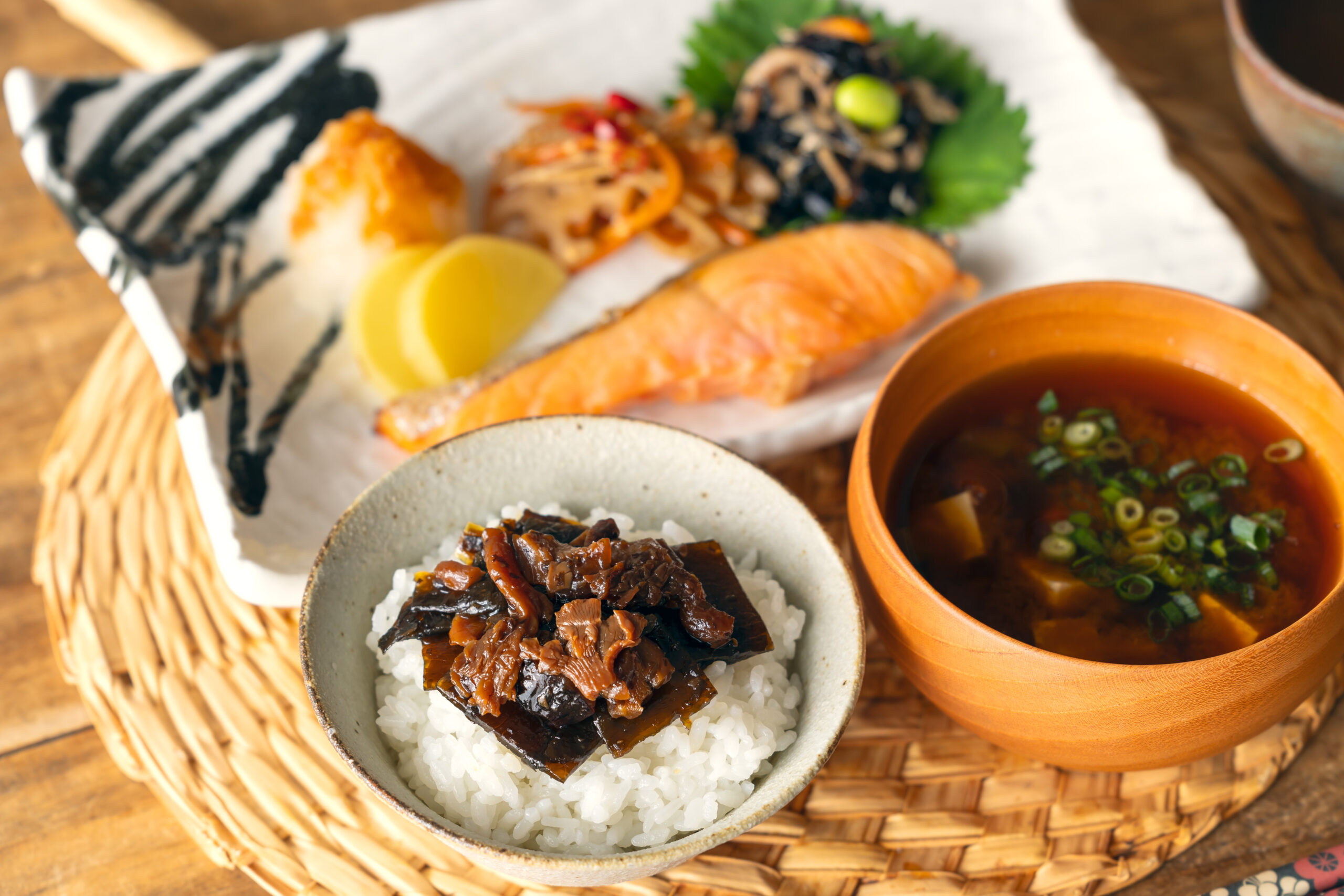 「舞昆」で朝食をとろう!の巻 | ギフト・大阪土産に大人気の発酵食品・昆布佃煮は「舞昆のこうはら」で!