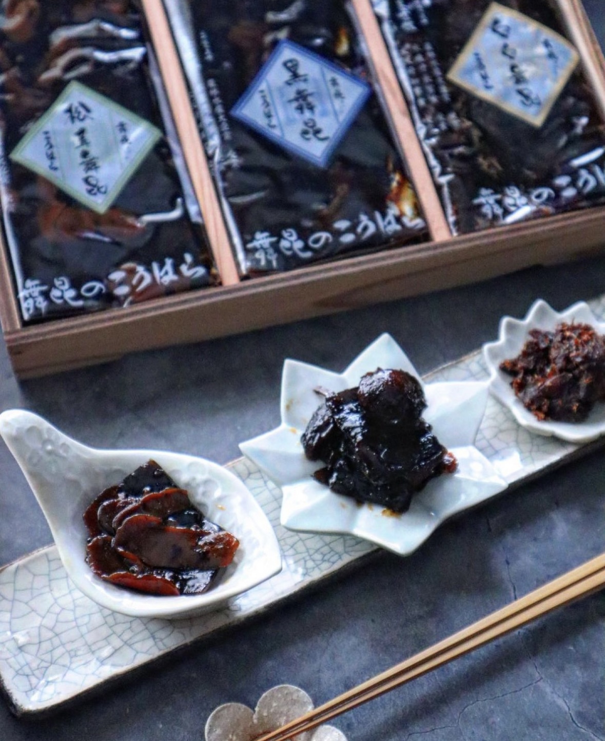 歳末の心に灯をともす、感謝の「舞昆」 | ギフト・大阪土産に大人気の発酵食品・昆布佃煮は「舞昆のこうはら」で!